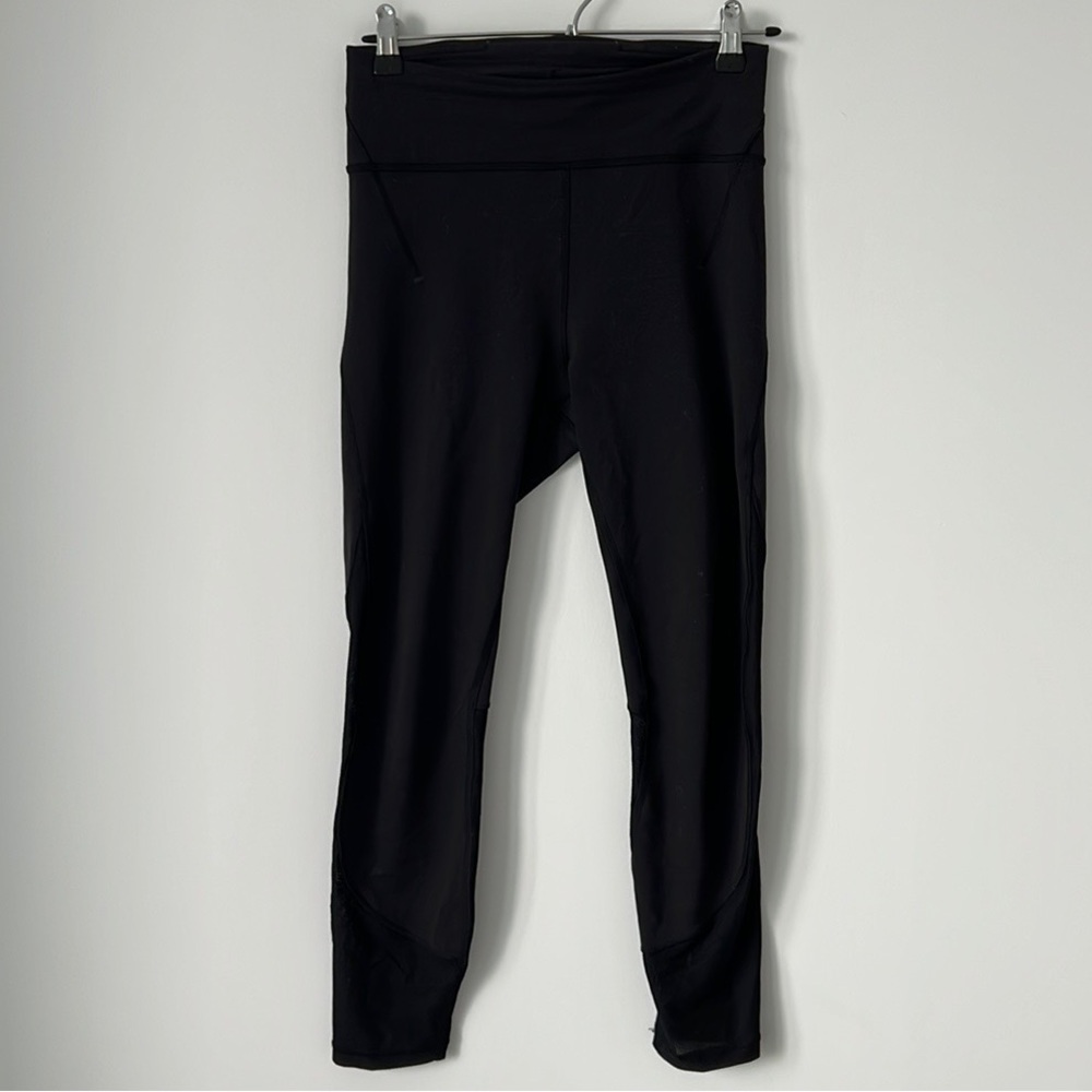 LULULEMON Everlux and Mesh HighRise Tight 25” in Black